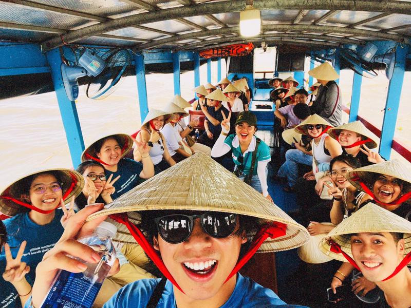 vietluxtour2.jpg