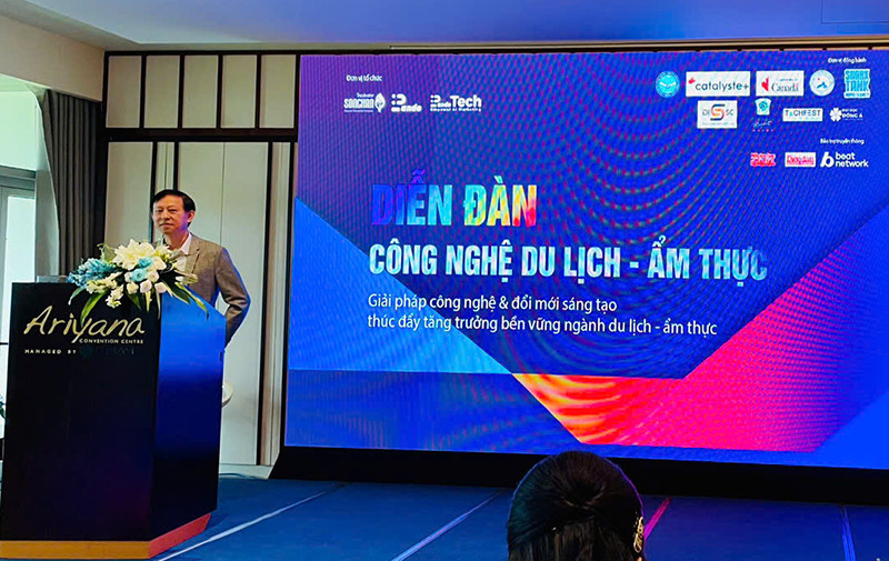 Ông Lý Đình Quân - CEO Song Han Incubator, phát biểu tại Diễn đàn Công nghệ Du lịch - Ẩm thực với chủ đề “Giải pháp Công nghệ và Đổi mới sáng tạo thúc đẩy tăng trưởng bền vững ngành du lịch - ẩm thực”