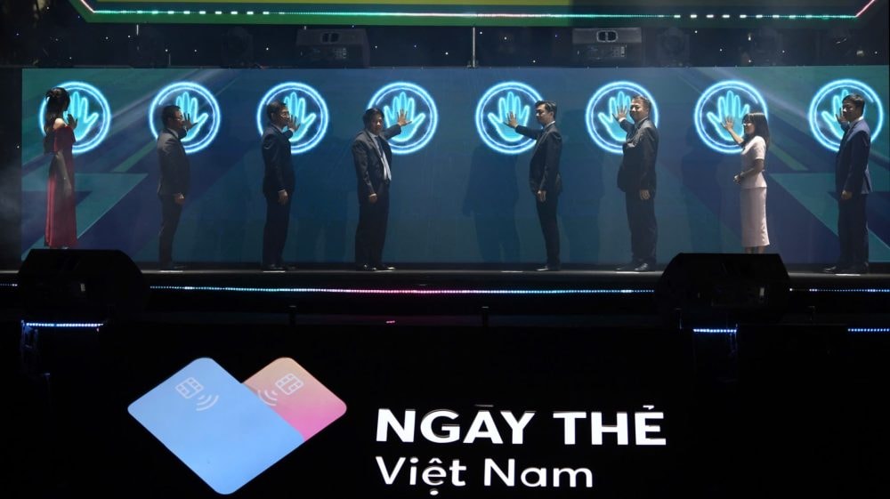 Khám phá đại tiệc 