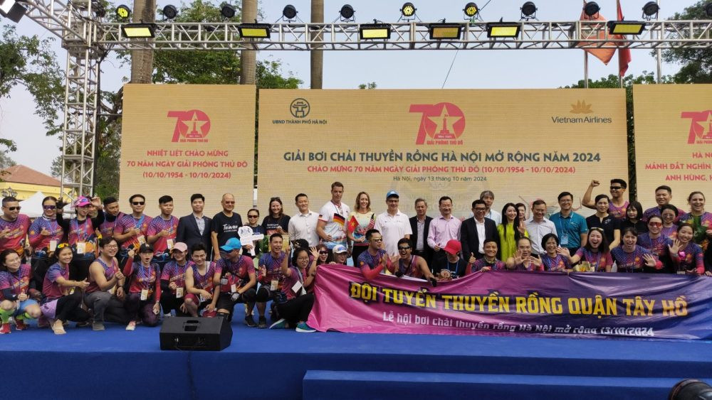 Giải Bơi chải Thuyền rồng Hà Nội mở rộng năm 2024 tôn vinh di sản văn hóa và phát triển du lịch Thủ đô