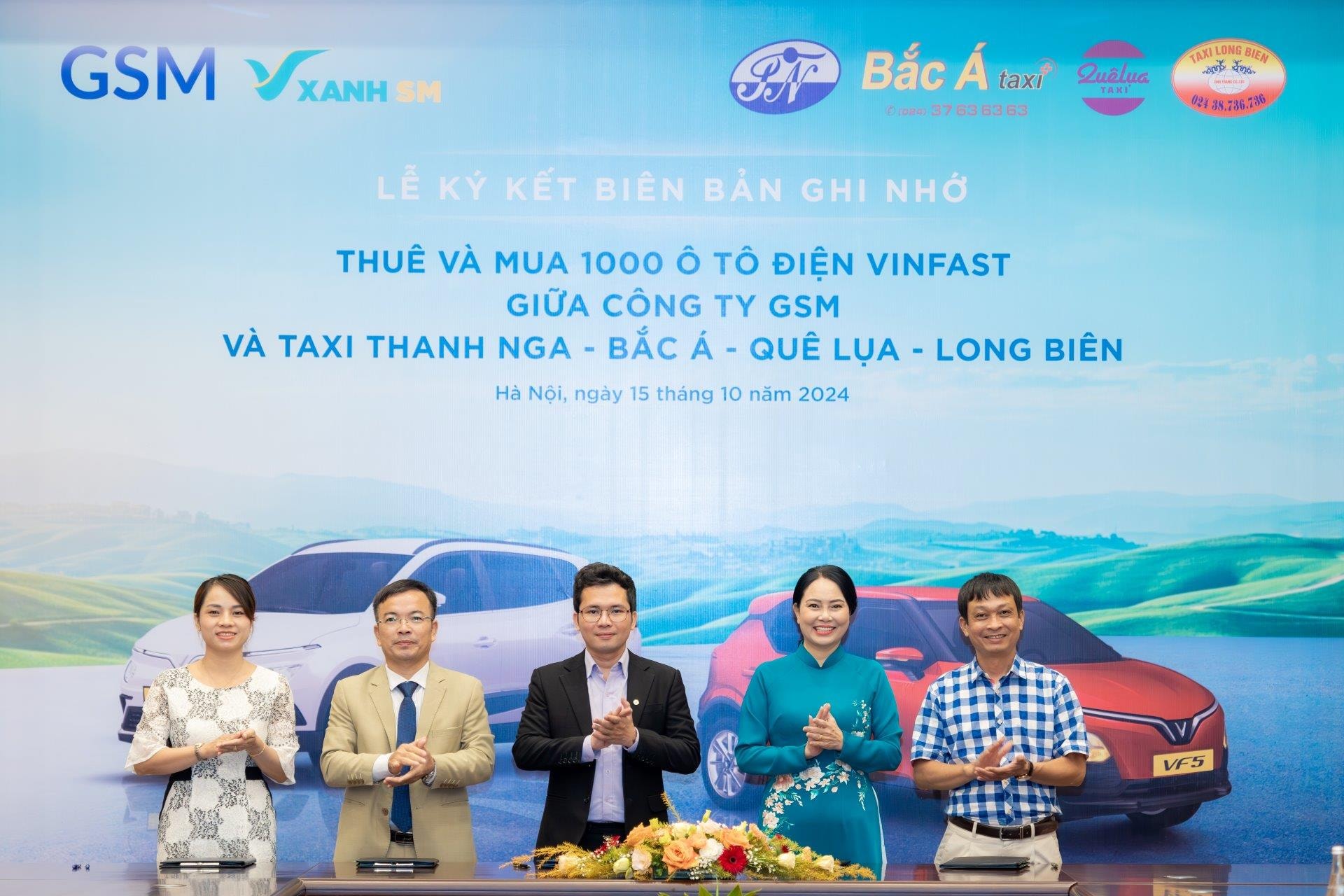 241017_TTBC_4 hang taxi Ha Noi-Anh 1