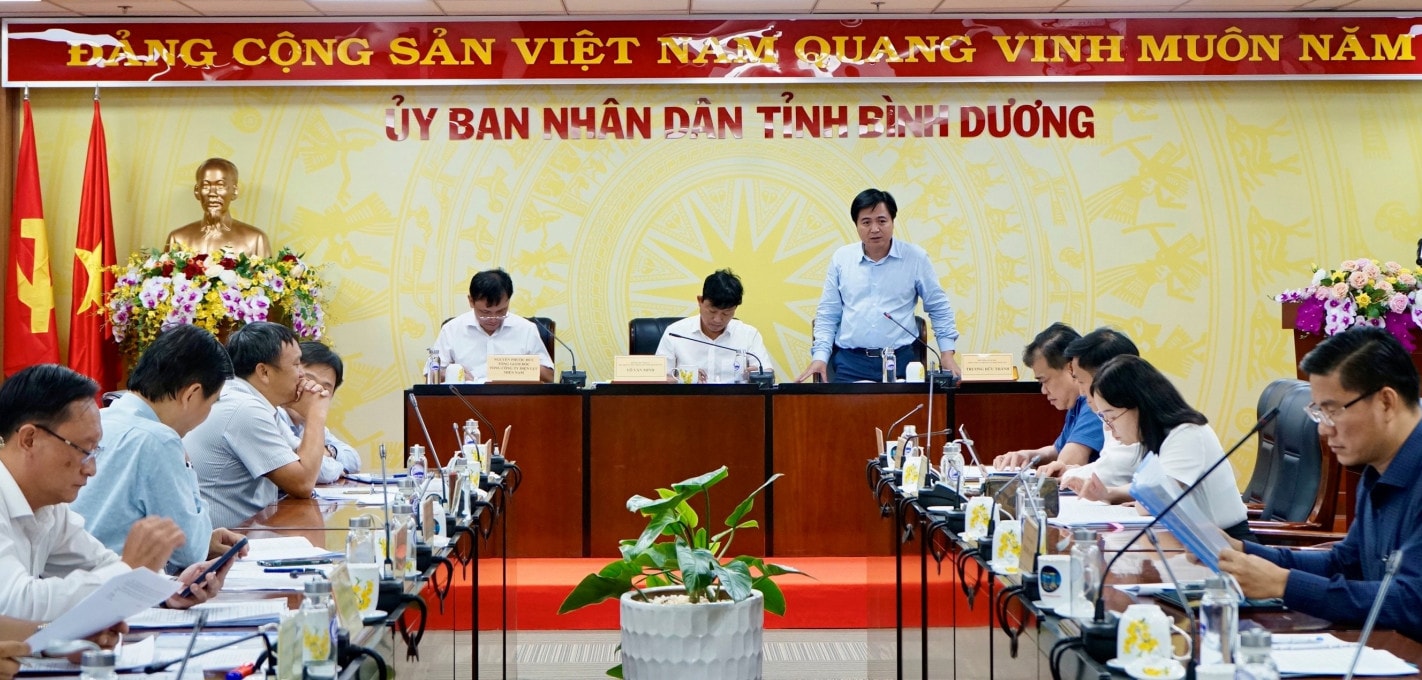 Ông Nguyễn Thanh Toàn, Giám đốc Sở Công Thương Bình Dương cho biết sẽ phối hợp với các địa phương, đơn vị sớm hoàn chỉnh phương án áp giá đền bù giải phóng mặt bằng. Báo Bình Dương