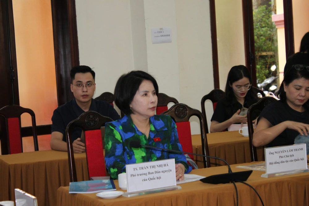 CIEM đề xuất chưa áp dụng thuế tiêu thụ đặc biệt đối với nước giải khát có đường CIEM đề xuất chưa áp dụng thuế tiêu thụ đặc biệt đối với nước giải khát có đường