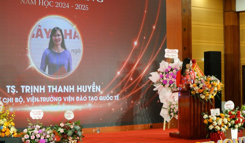 Chương trình liên kết đào tạo giữa Học viện Tài chính - Đại học Greenwich khai giảng năm học mới