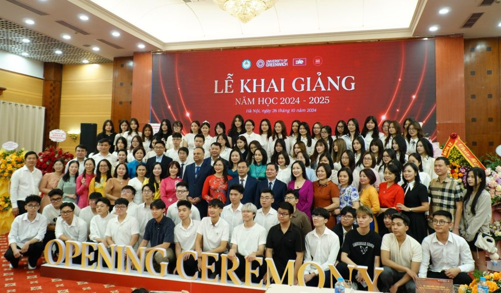 Chương trình liên kết đào tạo giữa Học viện Tài chính - Đại học Greenwich khai giảng năm học mới