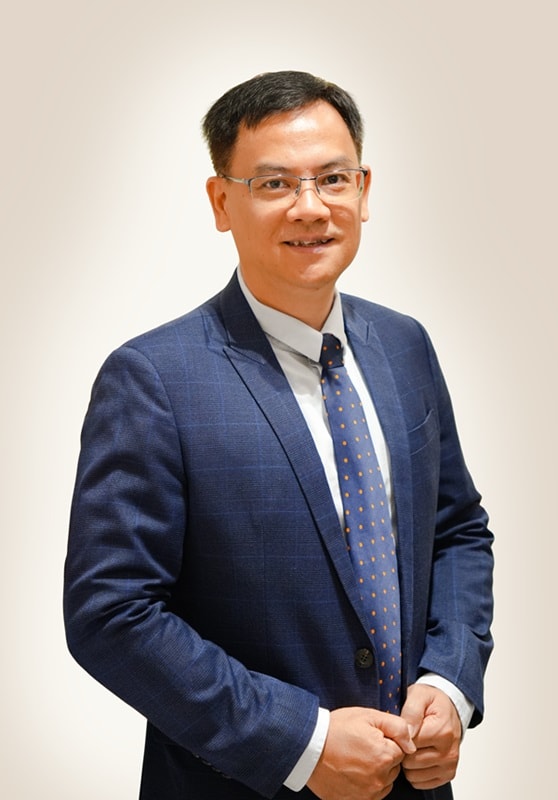 Ong Dinh Duc Quang - UOB