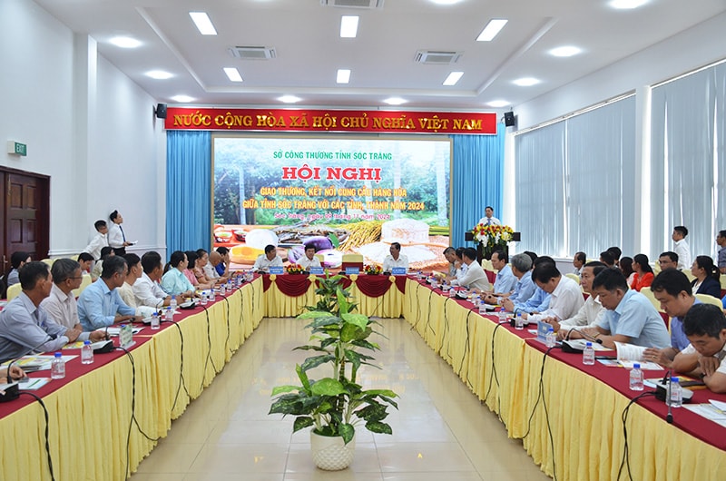 Các đại biểu tham dự hội nghị.1