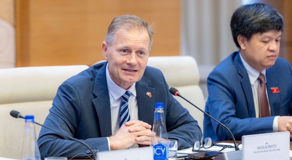 Hoàn thiện dự thảo Luật Điện lực để thúc đẩy chuyển dịch năng lượng xanh tại Việt Nam