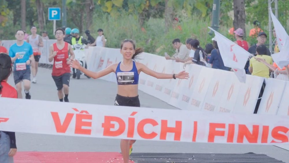 Các nhà vô địch giải marathon quốc tế thành phố Hồ Chí Minh Techcombank mùa thứ 7 lộ diện Các nhà vô địch giải marathon quốc tế thành phố Hồ Chí Minh Techcombank mùa thứ 7 lộ diện