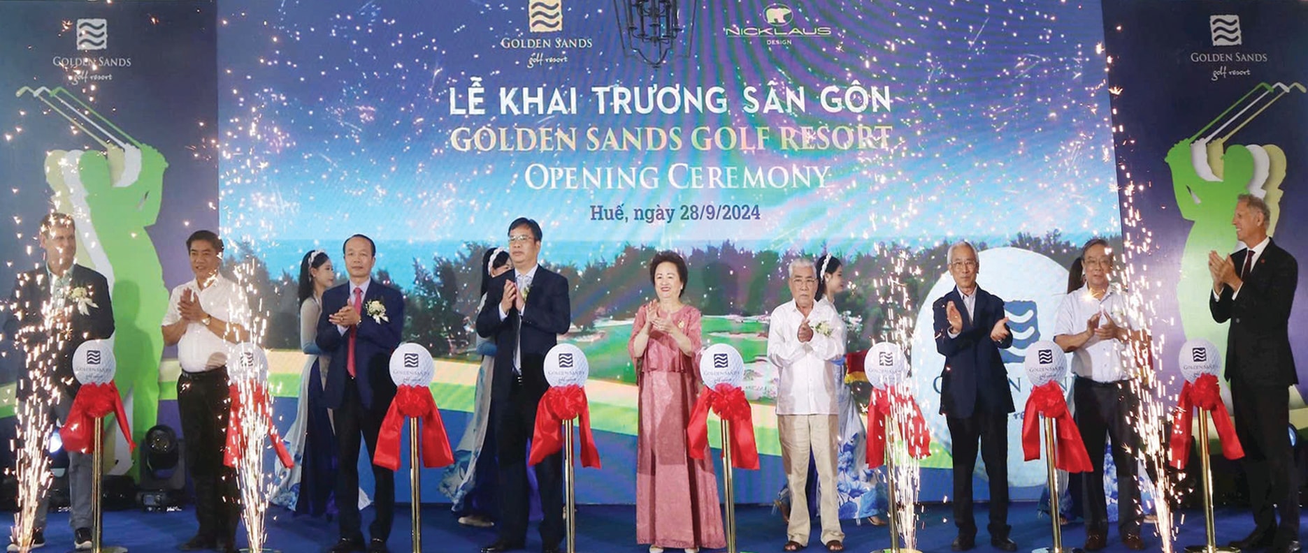 Các đại biểu cắt băng khai trươngsân gôn Golden Sands Golf Resort (xã Vinh Xuân và Vinh Thanh, Phú Vang, Huế)Ảnh- Văn Dinh