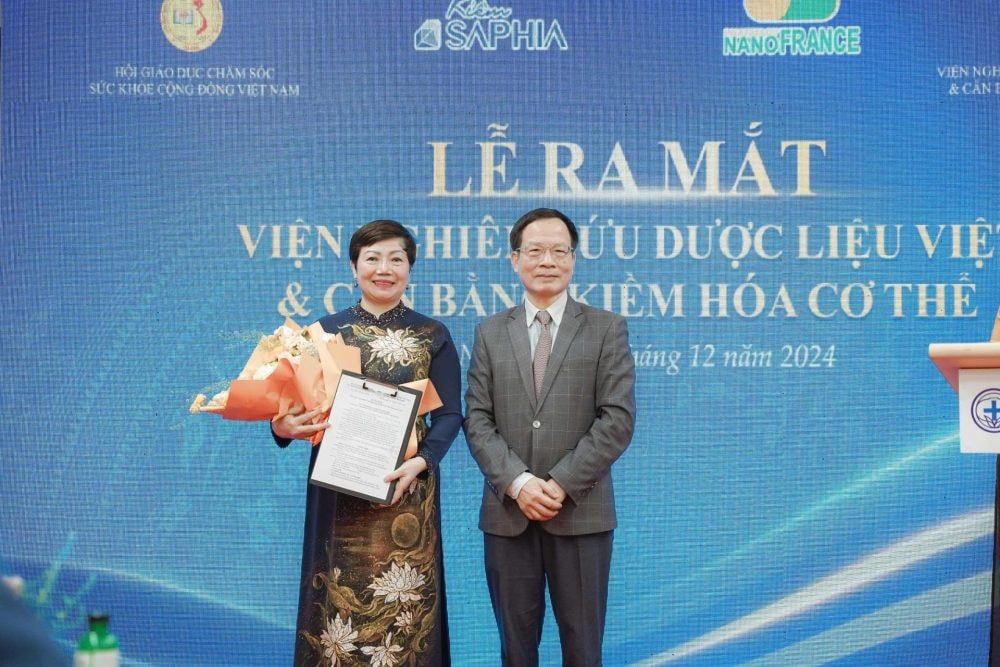Lễ ra mắt Viện Nghiên cứu Dược liệu Việt & Cân bằng Kiềm hóa Cơ thể Lễ ra mắt Viện Nghiên cứu Dược liệu Việt & Cân bằng Kiềm hóa Cơ thể