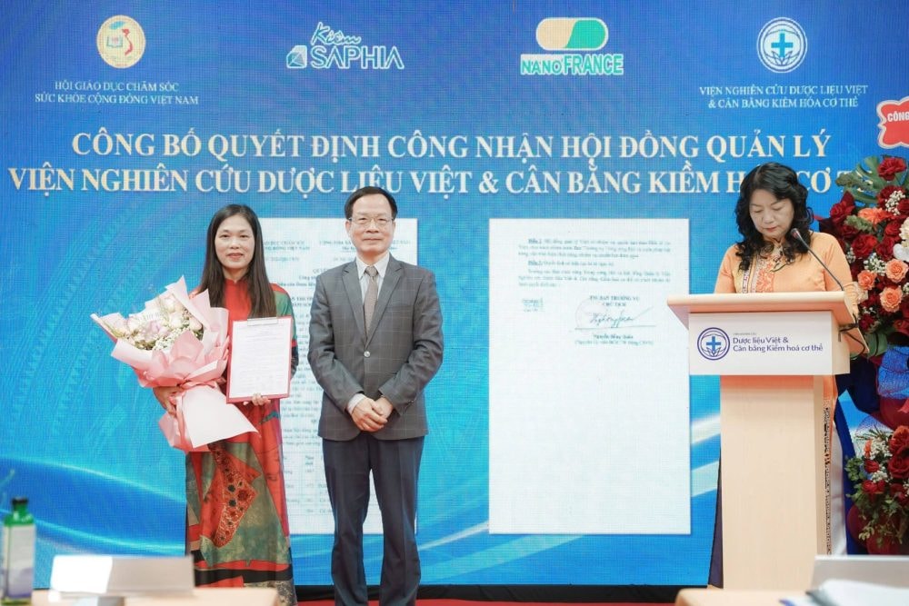 Lễ ra mắt Viện Nghiên cứu Dược liệu Việt & Cân bằng Kiềm hóa Cơ thể Lễ ra mắt Viện Nghiên cứu Dược liệu Việt & Cân bằng Kiềm hóa Cơ thể