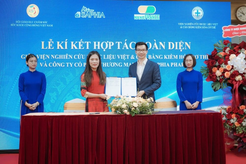 Lễ ra mắt Viện Nghiên cứu Dược liệu Việt & Cân bằng Kiềm hóa Cơ thể Lễ ra mắt Viện Nghiên cứu Dược liệu Việt & Cân bằng Kiềm hóa Cơ thể