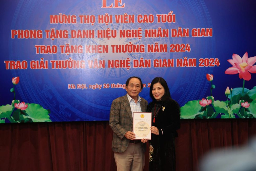 Hội Văn nghệ dân gian Việt Nam tổ chức trao Giải thưởng Văn nghệ dân gian 2024