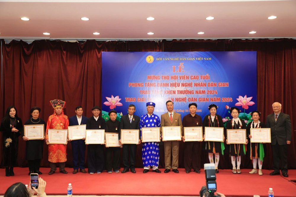 Hội Văn nghệ dân gian Việt Nam tổ chức trao Giải thưởng Văn nghệ dân gian 2024