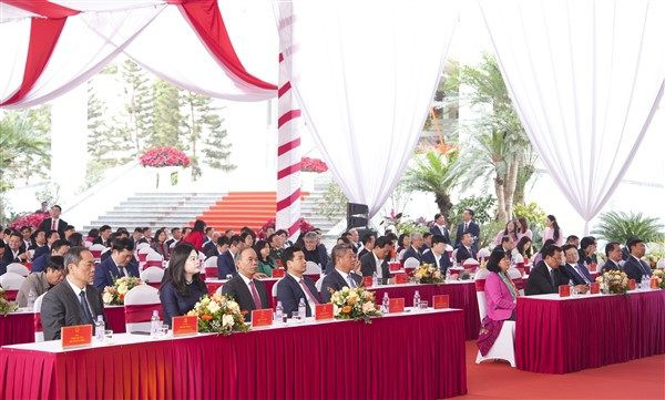 Huyện Gia Lâm đón nhận quyết định huyện đạt chuẩn Nông thôn mới nâng cao