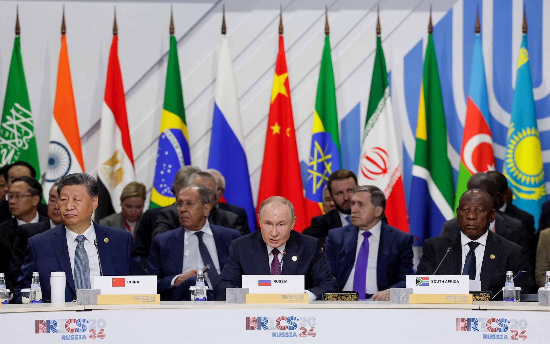 2024-10-24T093506Z_934439328_RC2WQAAMBQBQ_RTRMADP_3_RUSSIA-BRICS (1)