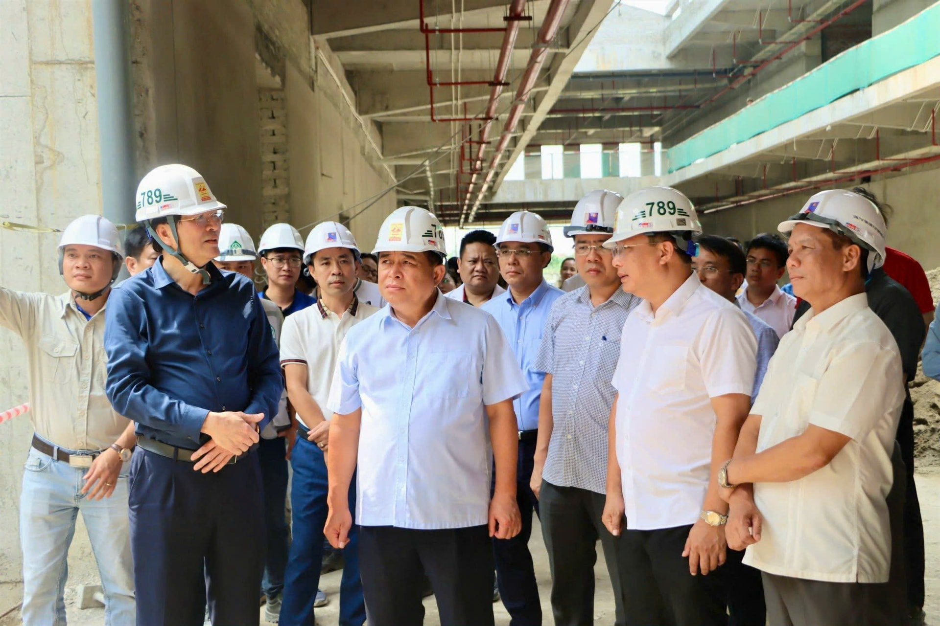 Đoàn công tác do Bộ trưởng Bộ Kế hoạch và Đầu tư Nguyễn Chí Dũng kiểm tra, đôn đốc tiến độ thực hiện dự án đầu tư công tại Nghệ An