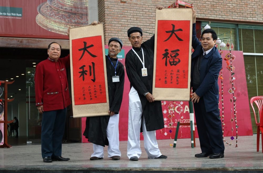 Khám phá phong tục Tết Mường ngay tại Hà Nội