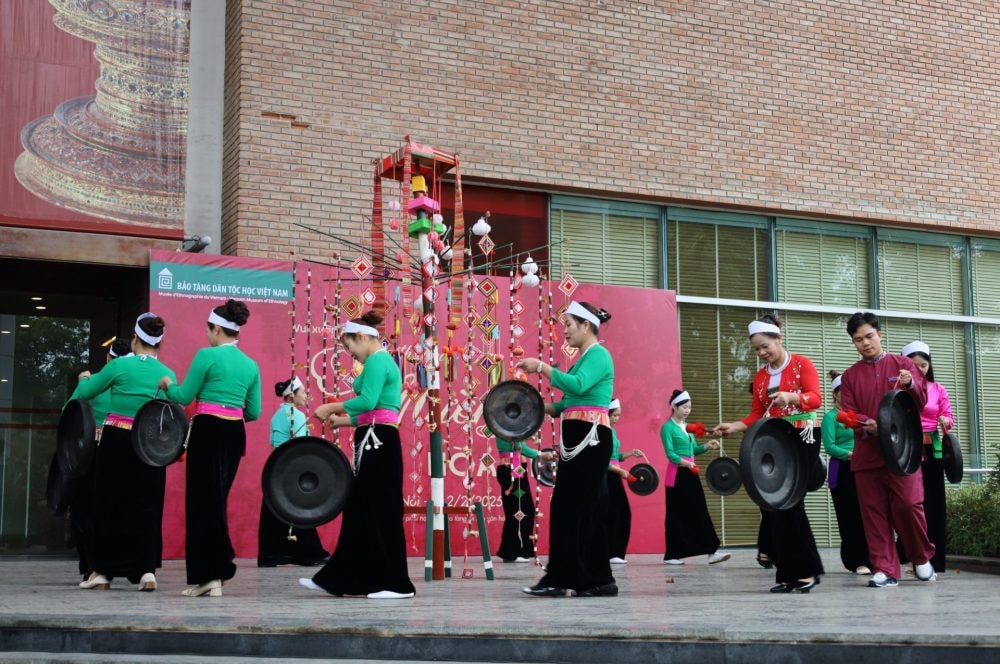 Khám phá phong tục Tết Mường ngay tại Hà Nội