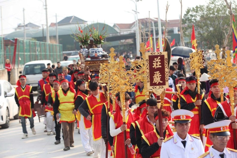 Người dân làng chài Vạn Vỹ gìn giữ lưu truyền lễ hội đầu xuân
