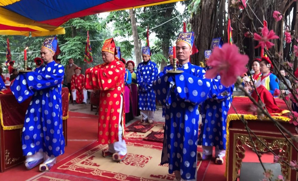 Lễ hội truyền thống “Tế Khai sắc, rước khai Xuân” tại đền Voi Phục