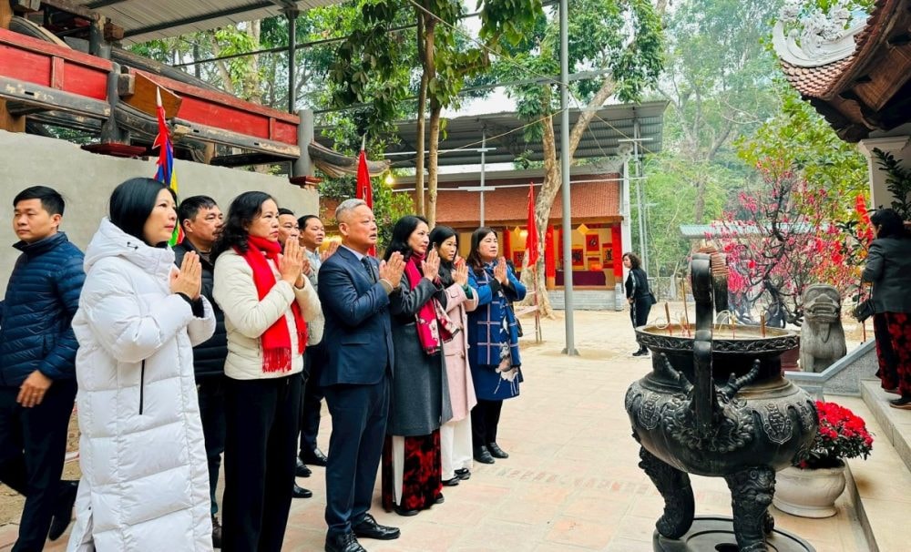 Lễ hội truyền thống “Tế Khai sắc, rước khai Xuân” tại đền Voi Phục