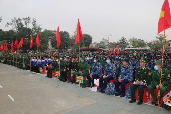 Huyện Hoằng Hóa (Thanh Hóa) long trọng tổ chức lễ giao nhận quân năm 2025