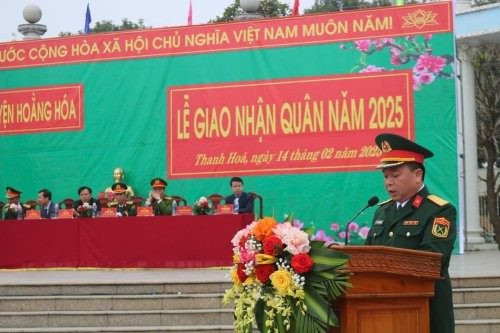 Huyện Hoằng Hóa (Thanh Hóa) long trọng tổ chức lễ giao nhận quân năm 2025