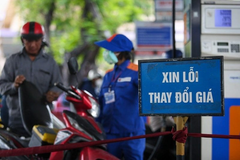 Trao quyền để doanh nghiệp tự quyết giá xăng dầu: Vẫn còn nhiều băn khoăn