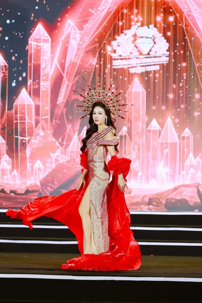 Á hậu Bùi Thị Huyền ấp ủ dự án giảm thiểu rác thải nhựa trong lĩnh vực thể thao Á hậu Bùi Thị Huyền ấp ủ dự án giảm thiểu rác thải nhựa trong lĩnh vực thể thao