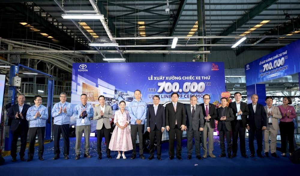 Toyota Việt Nam chính thức trở thành công ty đầu tiên có tổng sản lượng sản xuất đạt 700.000 xe tại Việt Nam
