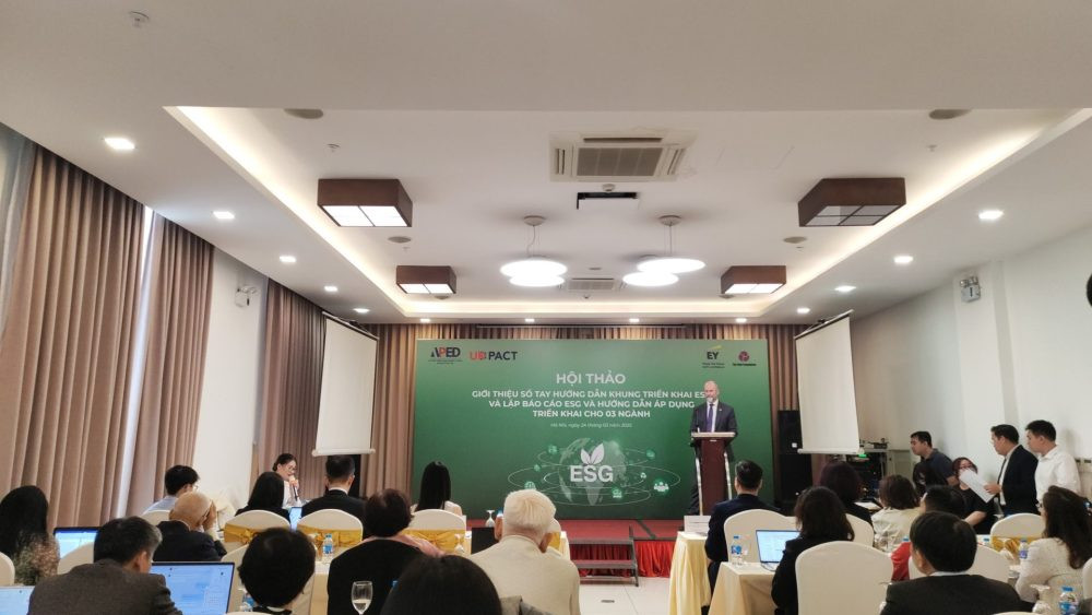 Ra mắt Sổ tay ESG - hướng dẫn thực hành bền vững cho các doanh nghiệp ngành Tài chính, Bất động sản – Xây dựng và Sản xuất