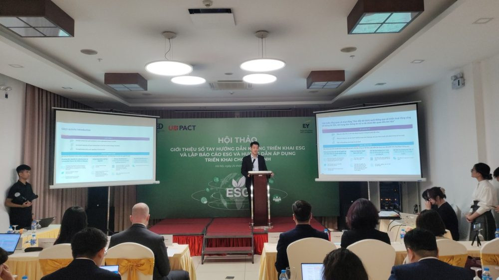 Ra mắt Sổ tay ESG - hướng dẫn thực hành bền vững cho các doanh nghiệp ngành Tài chính, Bất động sản – Xây dựng và Sản xuất