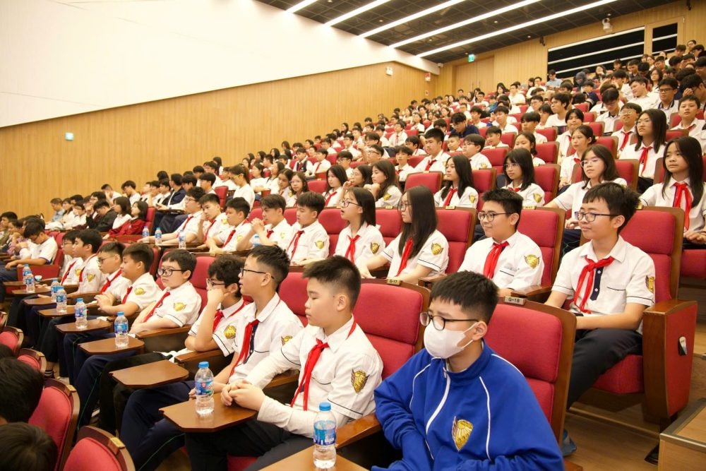 Khởi động Cuộc thi Samsung Solve for Tomorrow 2025