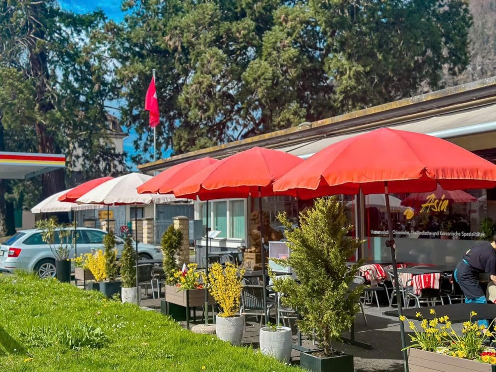 Khám phá ẩm thực Châu Á chân thực tại Truly Asia, Interlaken