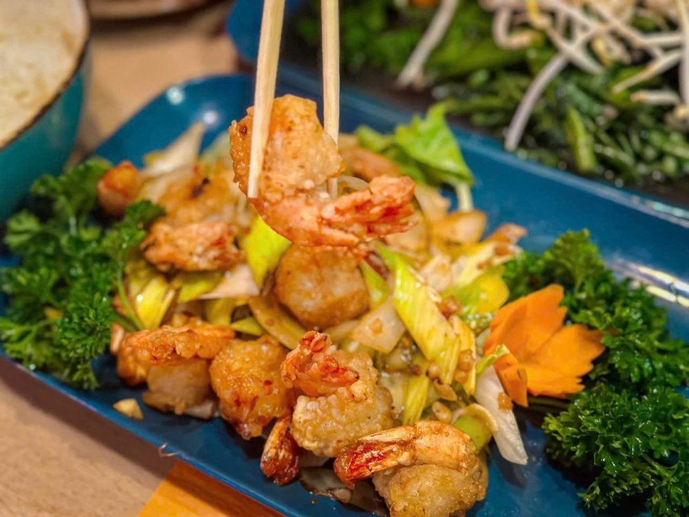 Khám phá ẩm thực Châu Á chân thực tại Truly Asia, Interlaken