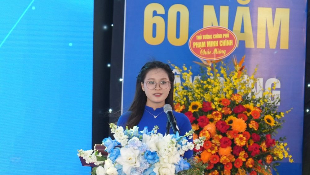 Lễ kỷ niệm 60 năm Ngày thành lập Trường Cao đẳng Thương mại và Du lịch Hà Nội