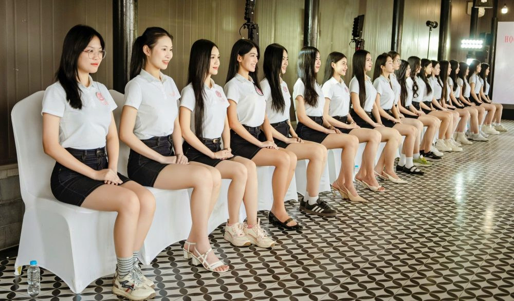Tạo phong thái, giúp phụ nữ Việt tự tin, duyên dáng hơn