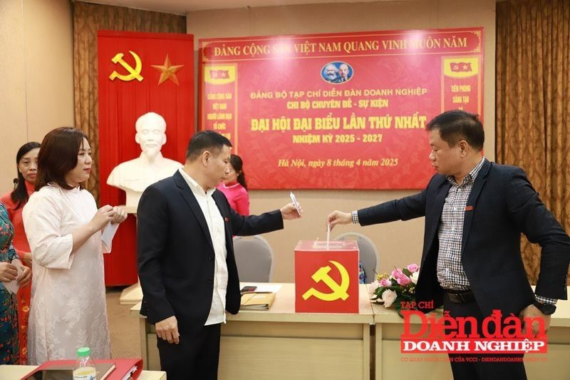Đại hội đại biểu các Chi bộ trực thuộc Đảng bộ Tạp chí Diễn đàn Doanh nghiệp