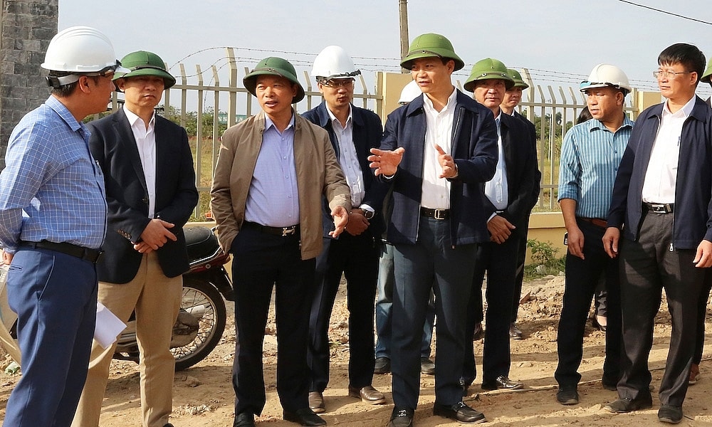 Lãnh đạo tỉnh kiểm tra tiến độ các dự án trọng điểm tại huyện Tiên Du