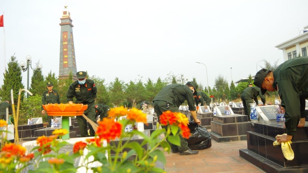 Tăng cường giáo dục truyền thống, trân trọng giá trị hoà bình nhân kỷ niệm 50 năm thống nhất Đất nước