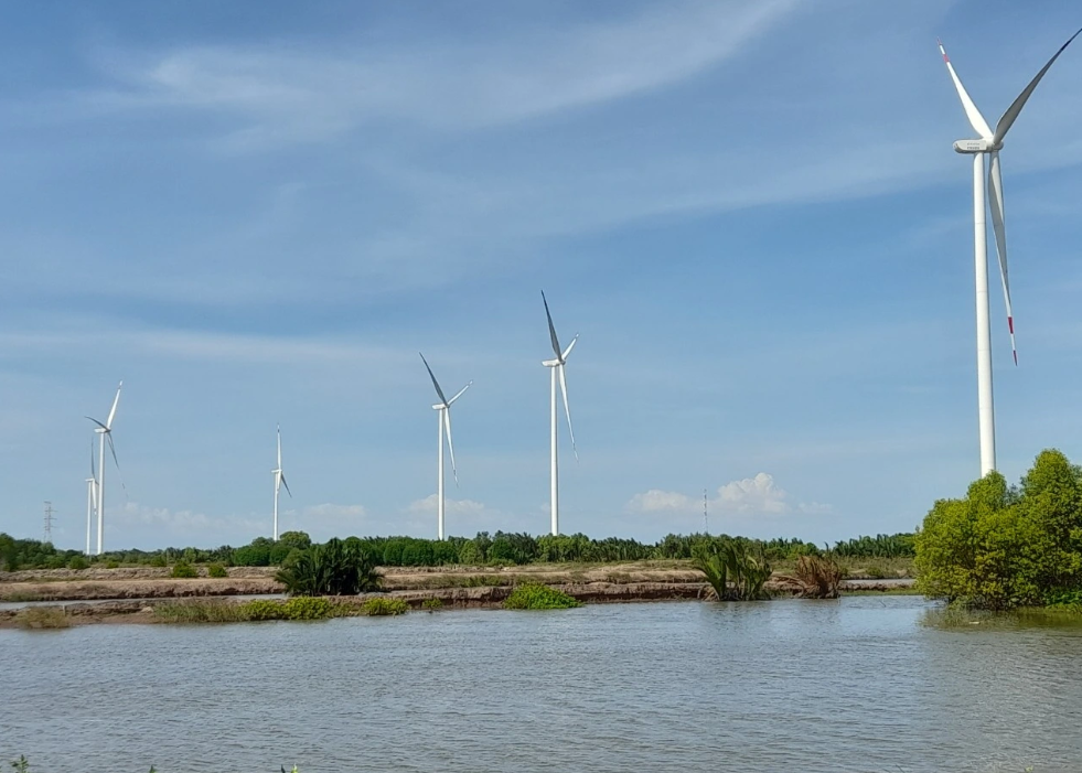 Cánh đồng điện gió tại biển Thạnh Phú