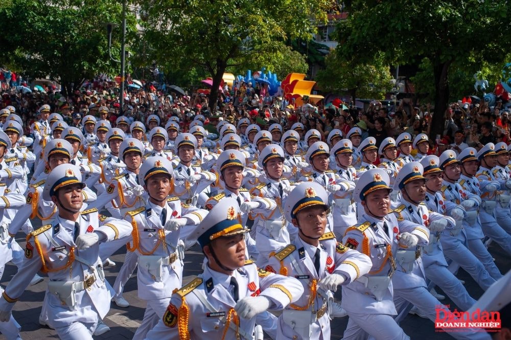 Đã sẵn sàng cho lễ diễu binh, diễu hành mừng 50 năm Giải phóng miền Nam, thống nhất đất nước