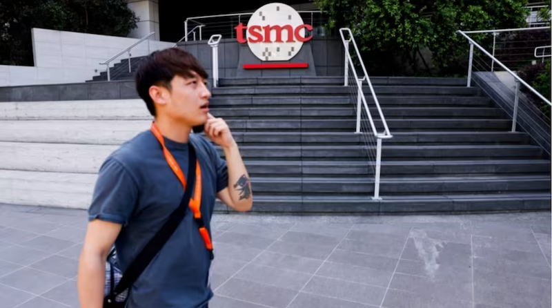 Ảnh màn hình 2025-05-01 lúc 20.37.33