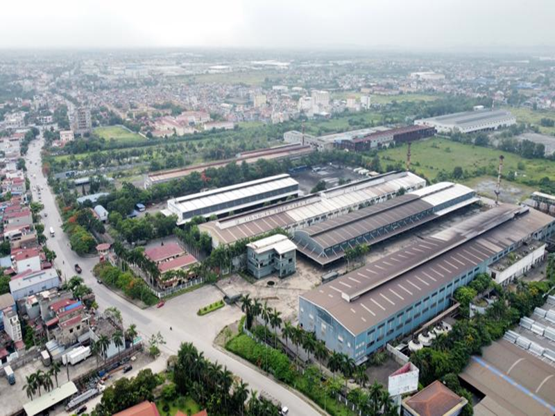 nha-may-thep.png