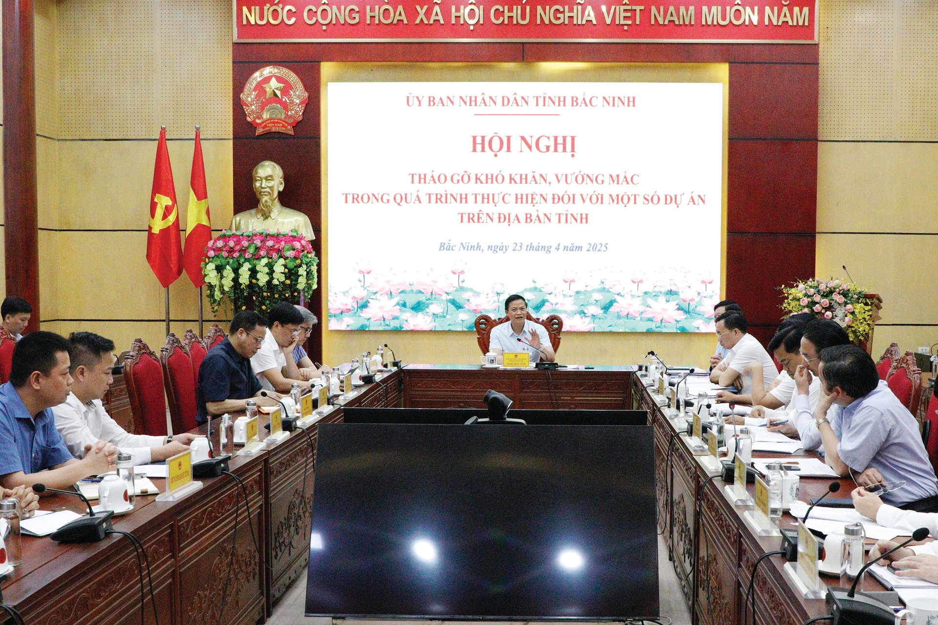 tháo gỡ vướng mắc dự án