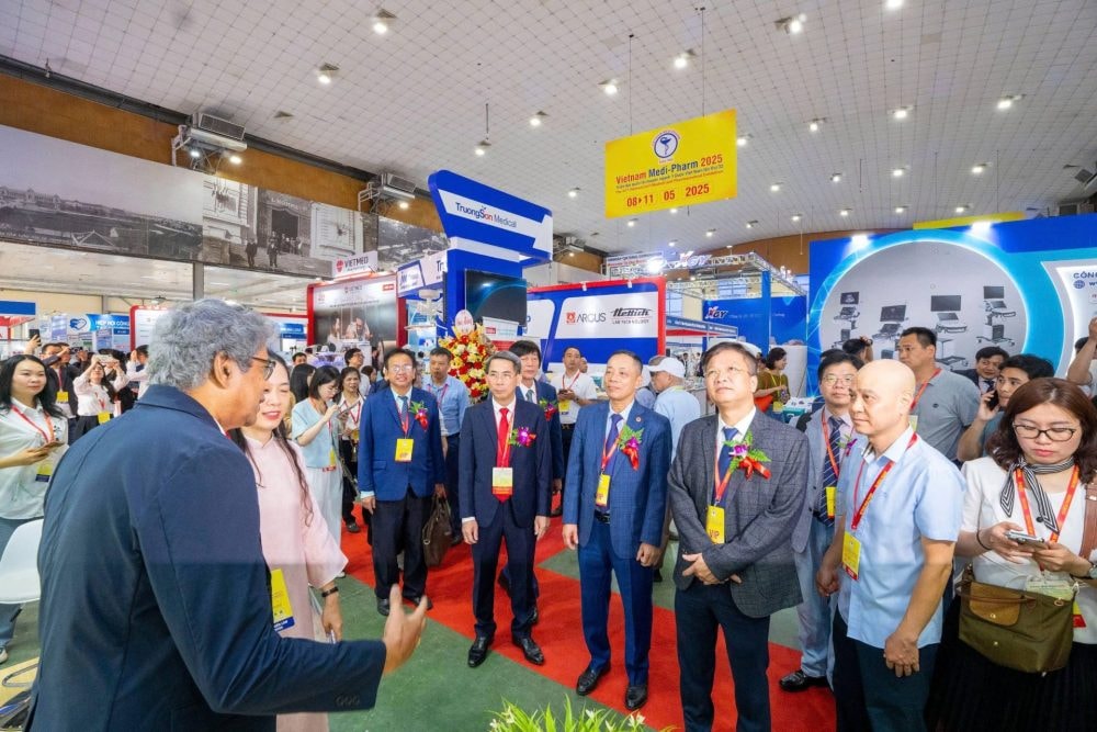 Hơn 300 doanh nghiệp đến từ 30 quốc gia và vùng lãnh thổ tham gia Vietnam Medi-Pharm 2025