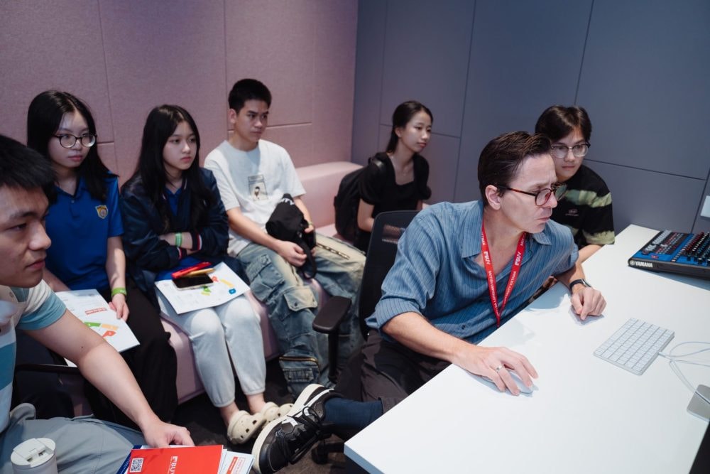 Thị trường tỷ đô và 'cơn khát' nhân lực: Vì sao ngành làm phim hấp dẫn?