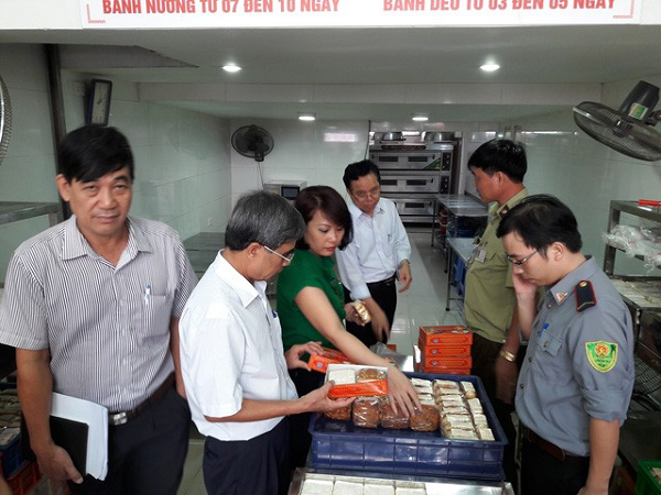 doanh-nghiep-tuan-thu-the-che-liem-chinh-2.png